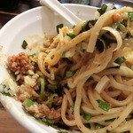 台湾まぜそば(230g)750円。H28.5