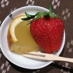島宿　真里 - いちごとゼリー