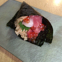 秀徳 2号店 - 海鮮巻き