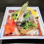 さわら塩たたき（小）1300円＋税。