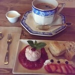Cafe Magnolia - 