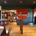 Ten Minutes by Tractor - 高級感ある佇まい