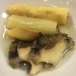 うを徳 - 北海道 ホワイトアスパラ 煮浸し + 千葉 蒸し鮑（アップ）