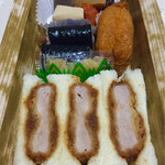 とんかつ まい泉 - 玉手箱,カツサンドとお寿司のセット
