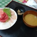 まぐろレストラン - 海鮮丼定食１０００円(201605)