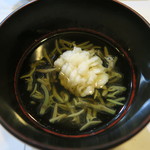 28年5月　鱧とじゅんさいの椀