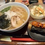 お団子と甘味喫茶 月ヶ瀬 - お団子セット　810円