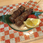 いけす割烹 心誠  - 五島牛の串。