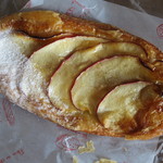 フランス人の店　ボー・スィエル - ＜2016年5月＞ポムフィーユ　194円