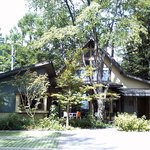 シェ草間 - 開放的な外観