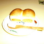 ギャラリーKAN - 石窯で焼いた自然発酵パン