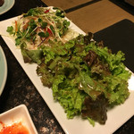 必殺！ホルモン焼ゴーダキング - グリーンサラダ（780円）