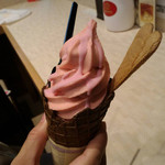 レオニダス - ストロベリーアンドホワイトチョコレート480円