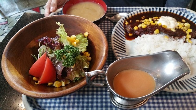 コットンドール 伊予富田 ハンバーグ 食べログ