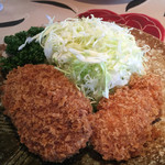 とんかつ くにか - メンチカツ（チーズ入り）とヒレカツ