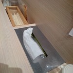 らーめん鱗 - スタイリッシュな店内