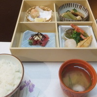 花がすみ - 幕の内弁当