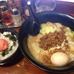 カミノ - 坦々麺と、明太子ご飯