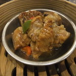 スペアリブの黒豆みそ蒸し(600円)