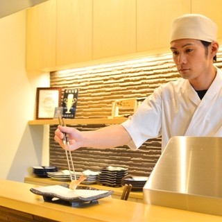 ◆粋－カウンターならでは、揚げたてを一品一品楽しむ。