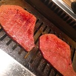 焼肉 ジャンボ - 