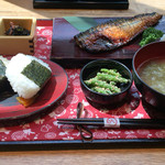 焼鯖定食
          