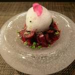 Calme Elan 神楽坂 - 旬の食材を使った一皿。(チェリーのデセール)