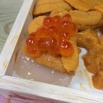 塩釜仲卸市場 マイ海鮮丼コーナー - 