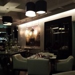 Dash Restaurant & Bar - 