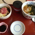 Washoku Sato - ミニまぐろたたき丼とミニ温うどんのセット