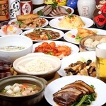 餃子人家 - 多彩な本格中華料理各種 心ゆくまでお楽しみください。