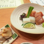 日本料理 たかむら - 桜鱒ルイベ、閖上赤貝、スミイカ