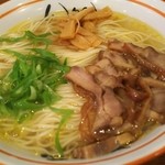 中華そば 塩 (税込)600円　<ちょっと拡大>(2016.5/中旬)