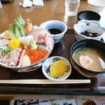 GOEN - 海鮮丼 \1700