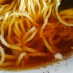 相模屋食堂 - ラーメン￥450の透明感があるスープ（H28.5.22撮影）