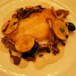 レストラン クレッセント - 真子鰈のポワレ 天然茸添え