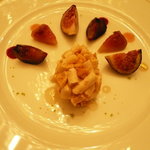 レストラン クレッセント - 佐渡産 黒いちじくのコンポートと胡桃のアイスクリーム添え