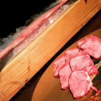 牛牛 西麻布 総本店 - 