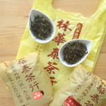 林華泰茶行 - 文山包種と東方美人茶。