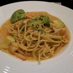 フルーツピークス いわき鹿島店 - アボカドと海老のトマトクリーム仕立て