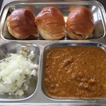 印度家庭料理 レカ - 「パウ・パジのセット」600円