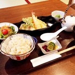 日本料理　　銀扇 - 