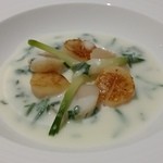 ラターブルドゥシュエット - 【H28.4.18】ホタテのソテー・新玉ねぎのクリーム。