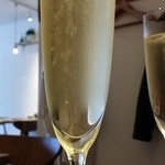 ラターブルドゥシュエット - 【H28.4.18】クレマン・ダルザス・ブリュット・ツィルンヘルト。ひと口。。