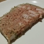 ラターブルドゥシュエット - 【H28.4.18】パテ・ド・カンパーニュ。ハーフ（笑）。