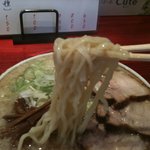 田中そば店 - 中華そば（こってり）　麺のアップ