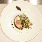 シャンペトル - ランチコース 2700円 の丹波黒鶏のガランティーヌ レンズ豆のサラダ仕立て