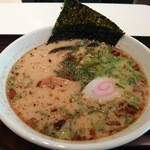 らーめん たいざん - 富士山燻製醤油ラーメン横顔