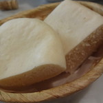 TRATTORIA AL SODO  - ランチ　パン