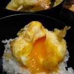 穴子天定食890円､穴子･海老･半熟玉子･カボチャ･ナス･玉葱。